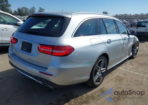 2019 Mercedes-Benz E 450 4Matic z USA, uszkodzony, nr VIN WDDZH6JBXKA638326